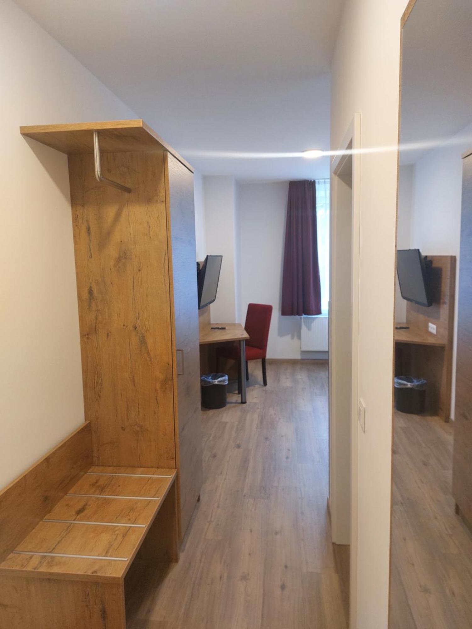 Hotel Stern Gersthofen Zewnętrze zdjęcie