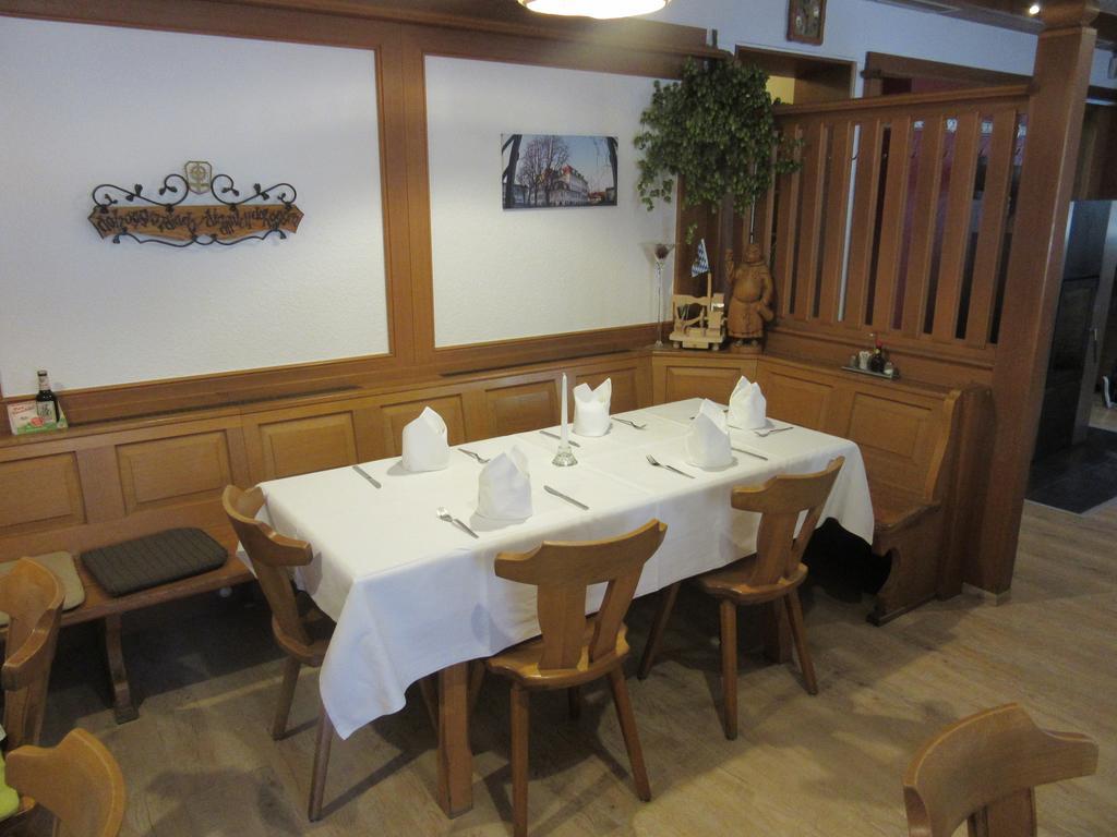Hotel Stern Gersthofen Zewnętrze zdjęcie