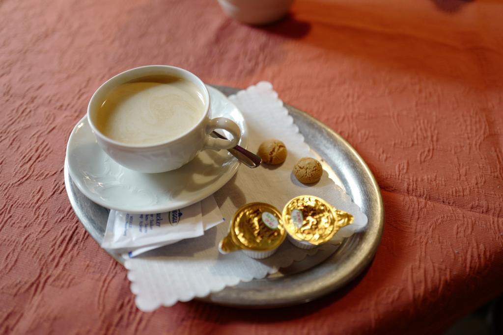 Hotel Stern Gersthofen Zewnętrze zdjęcie