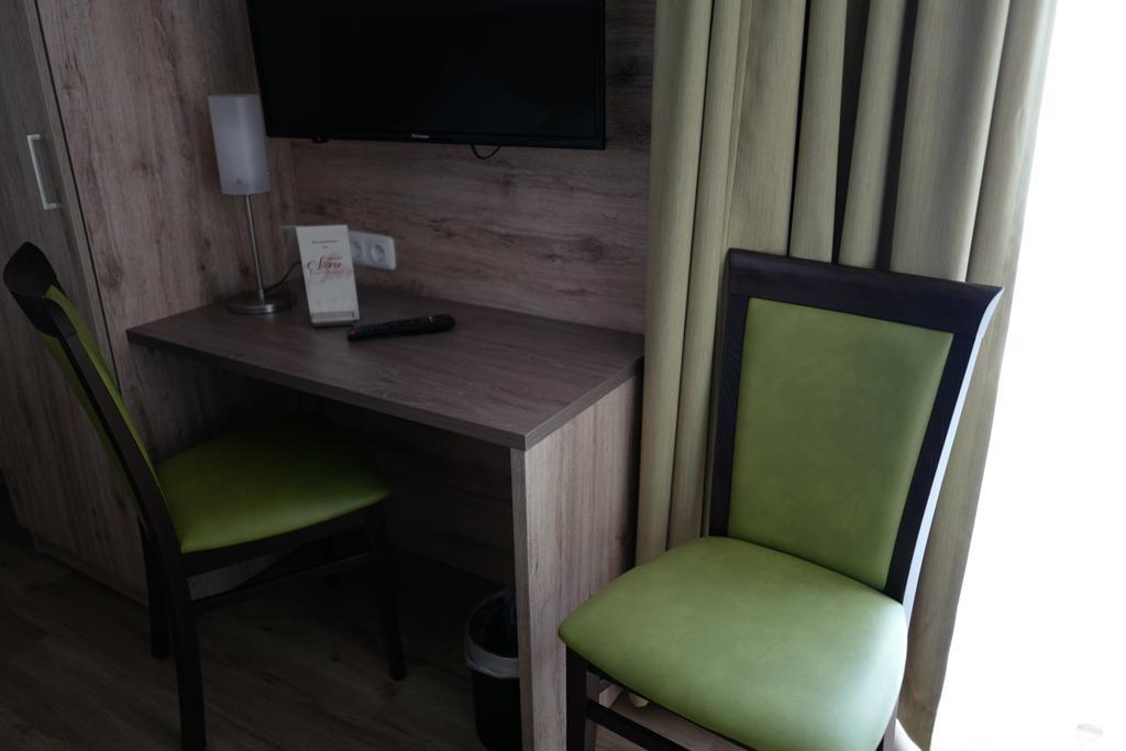 Hotel Stern Gersthofen Zewnętrze zdjęcie