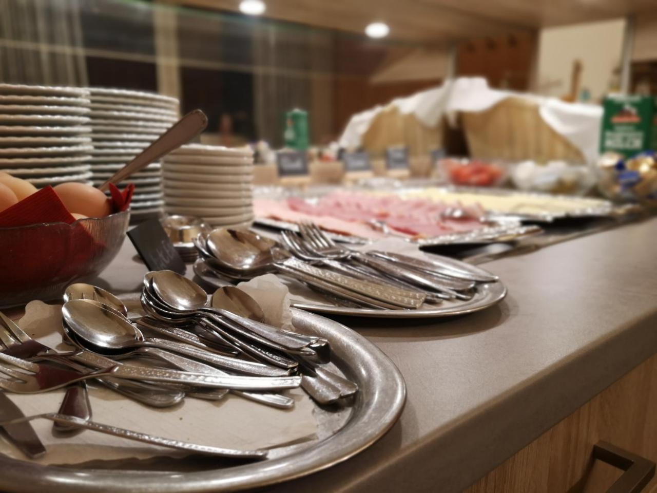 Hotel Stern Gersthofen Zewnętrze zdjęcie